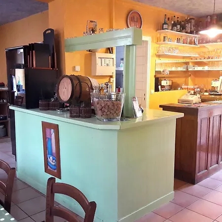 Otel De L'omois Baulne-en-Brie