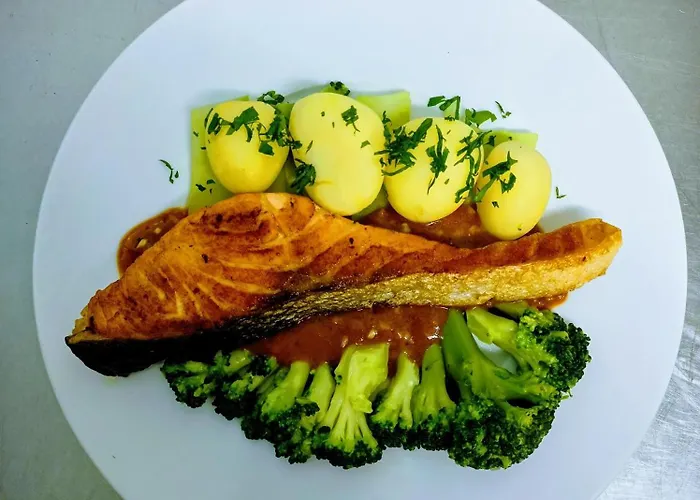 De L'omois מלון באולן-אן-ברי