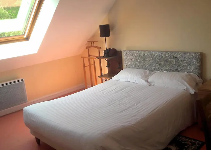 De L'omois 2* באולן-אן-ברי